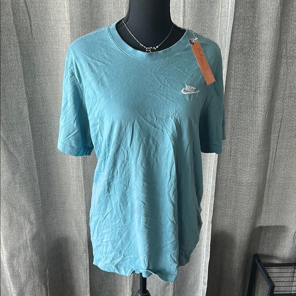 Nike Blue Short Sleeve Tee - Picture 1 of 4